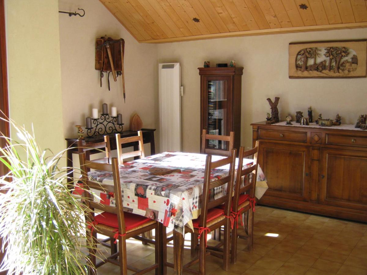 Le Petit Randonneur Bed & Breakfast Briançon Екстериор снимка